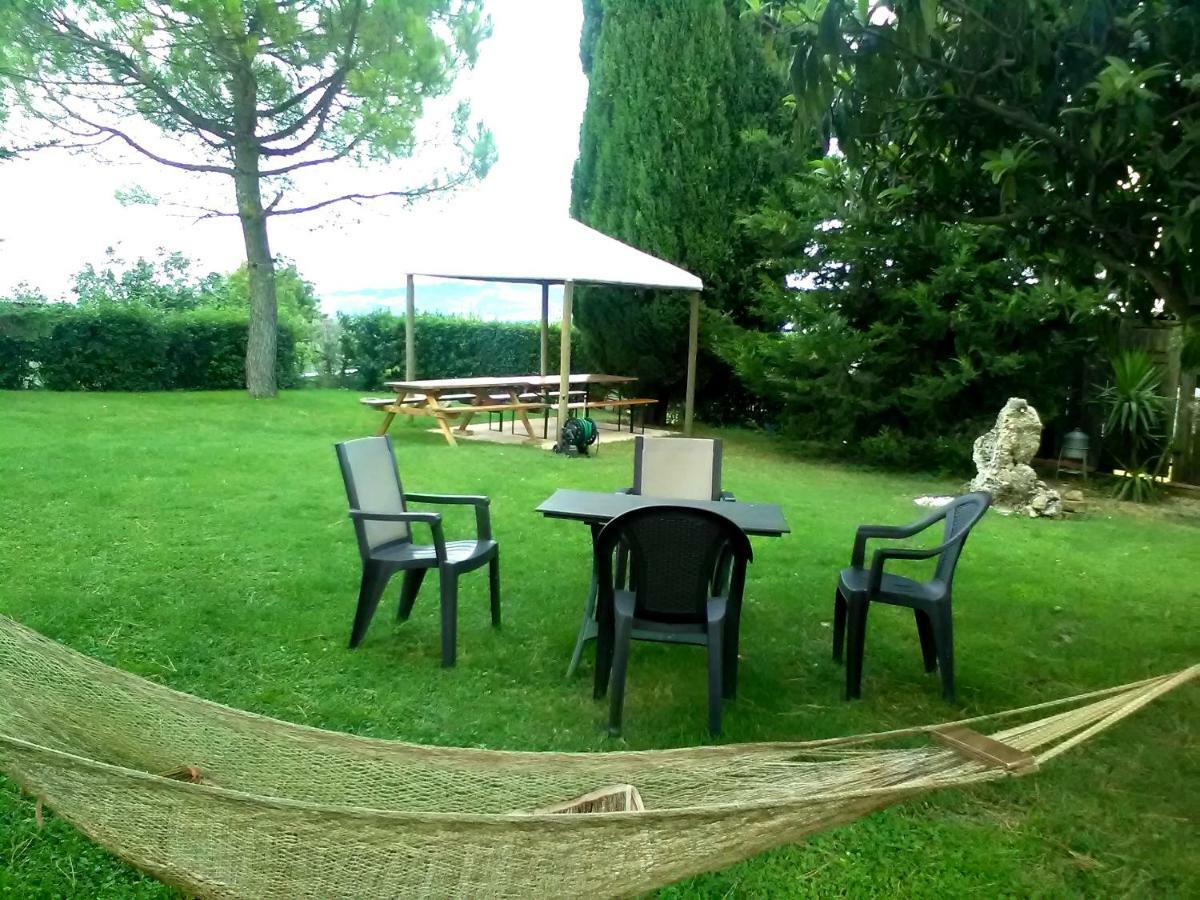 Agriturismo Galanti Cossignano Bagian luar foto